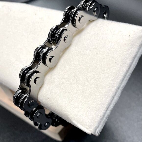 Other - Men’s Stainless Steel l Bike Chain Bracelet l Gunmetal Black or Silver l New
